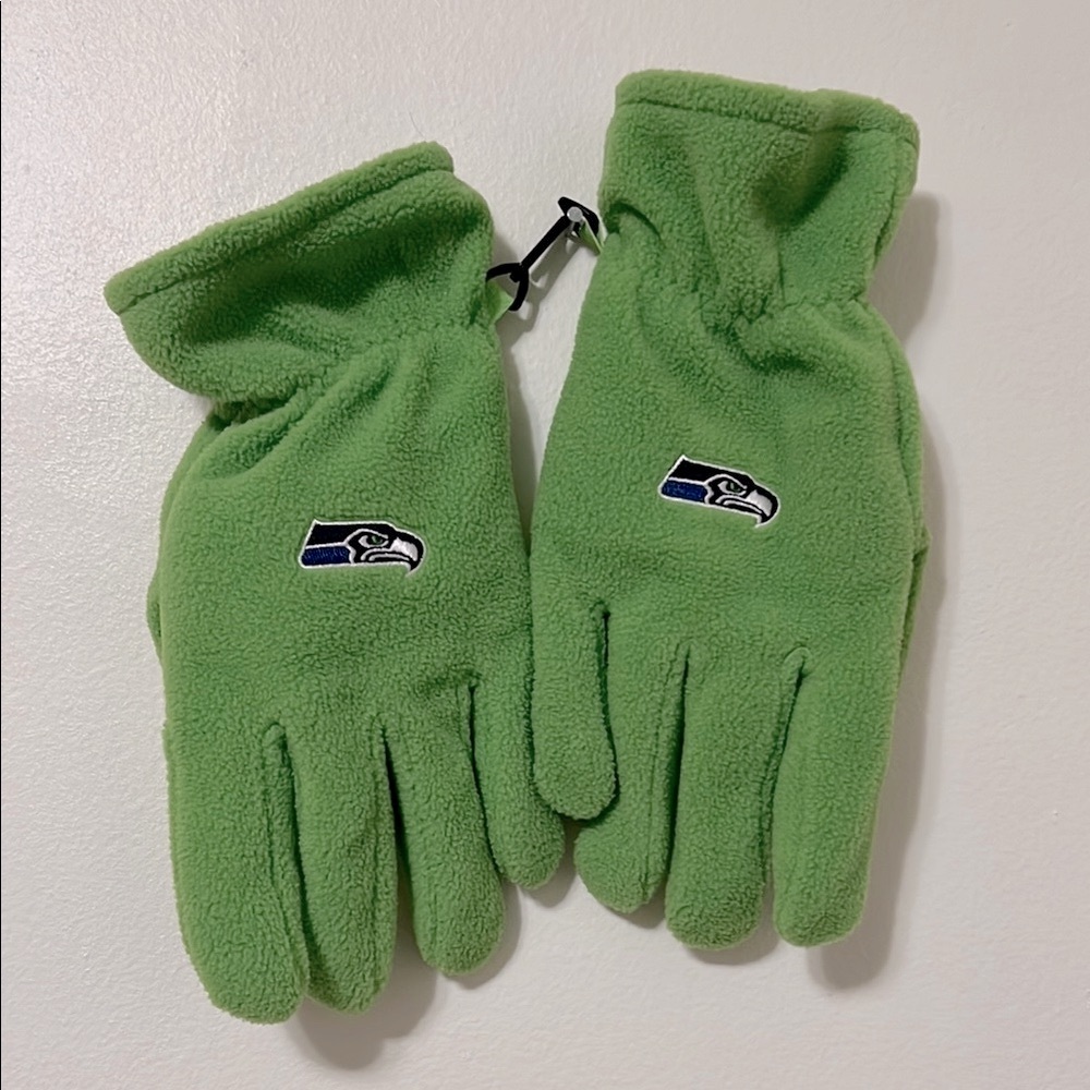 Seahawks Green Fleece Gloves